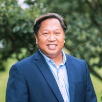 Jan Lee Santos Top Voice in Higher Ed